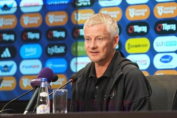 罗马诺:索尔斯克亚愿意回归曼联,而且也不在乎合同期限 罗马诺:索尔斯克亚愿意回归曼联,而且也不在乎合同期限